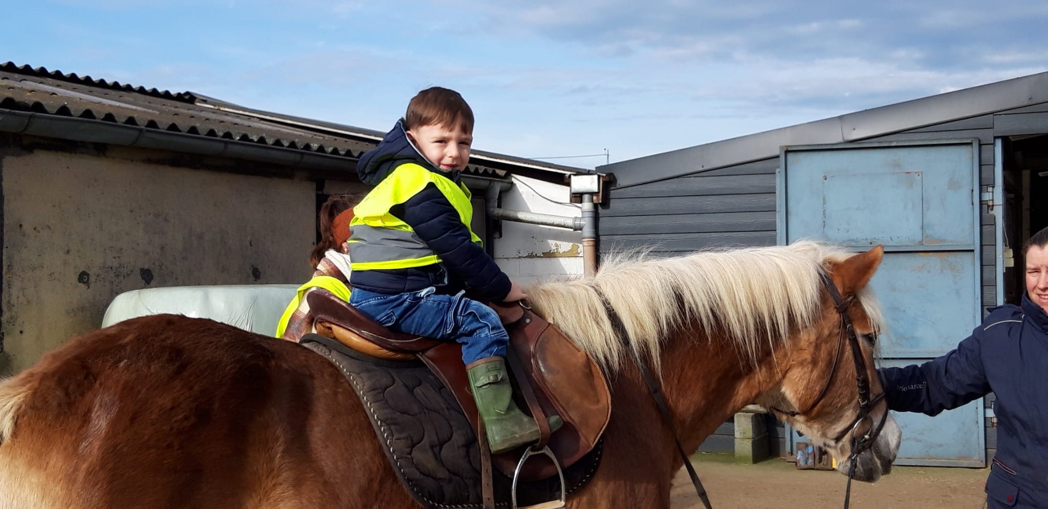 Uitstap manege deel 3
